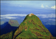 adams-peak-sri-lanka.jpg  